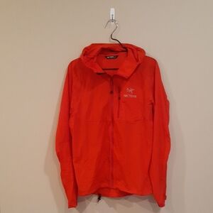 Arc'teryx Squamish Hoody Lightweight Performance Jacket